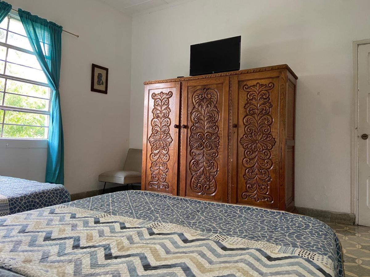 Hostal Cumbres Del Volcan Flor Blanca San Salvador Exterior photo
